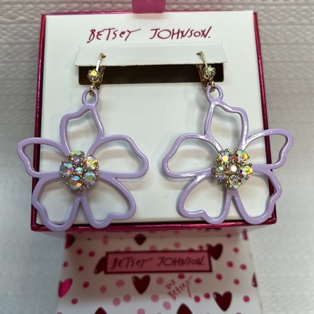 Betsey Johnson Gold Tone Pastel Purple Open Frame Flower Drop Earrings